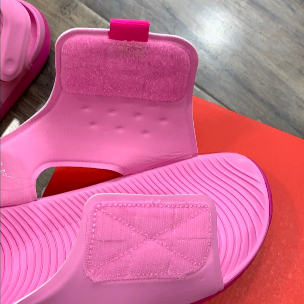 NIKE SUNRAY ADJUST 5 (GS/PS) Psychic Pink/Laser - Picture 13 of 16